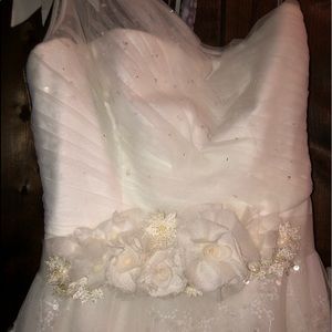 One shoulder 3D flower tulle Vera Wang dress &belt